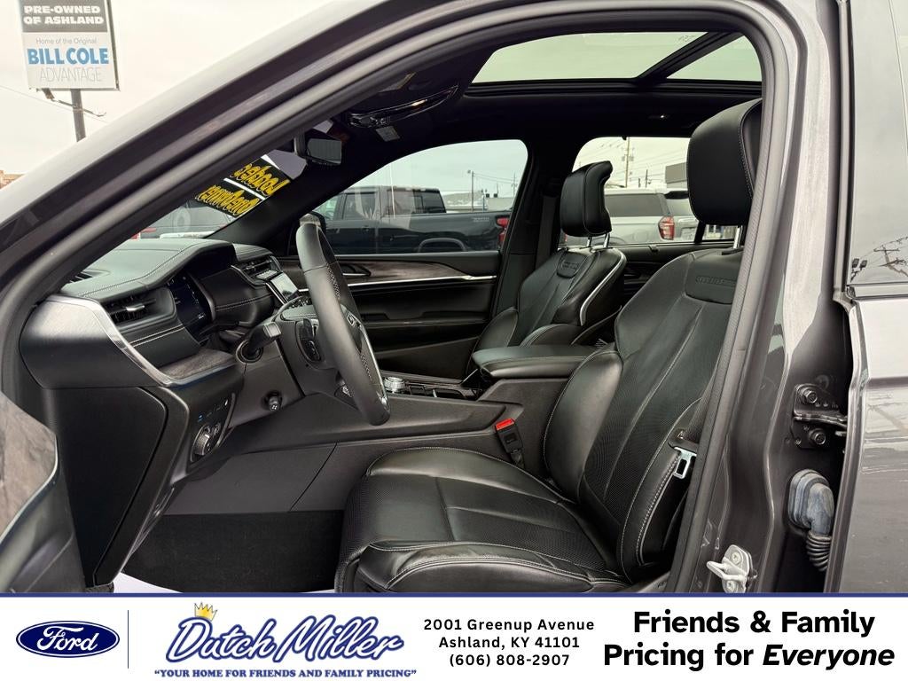 2022 Jeep Grand Cherokee 4xe Overland