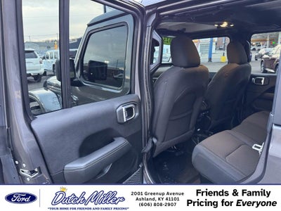 2023 Jeep Gladiator Overland