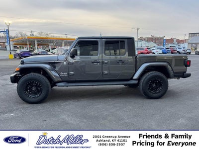 2023 Jeep Gladiator Overland