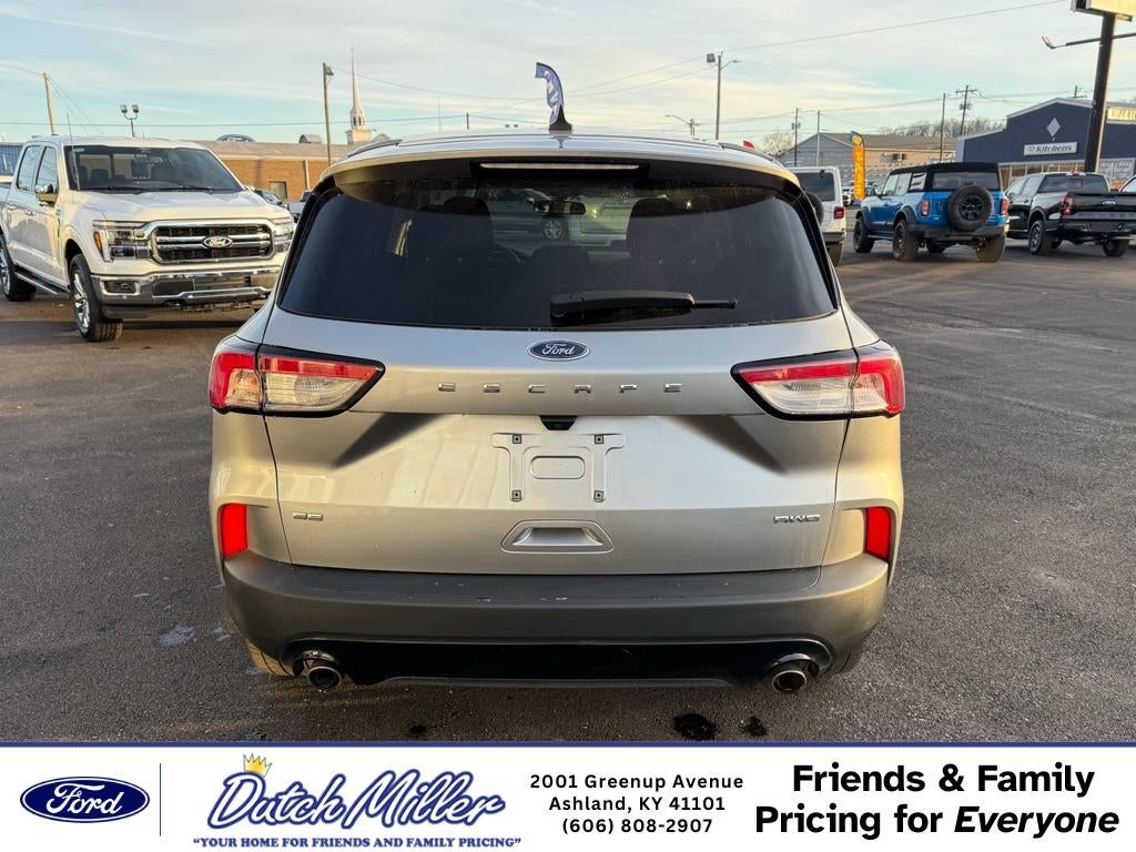 2022 Ford Escape SE