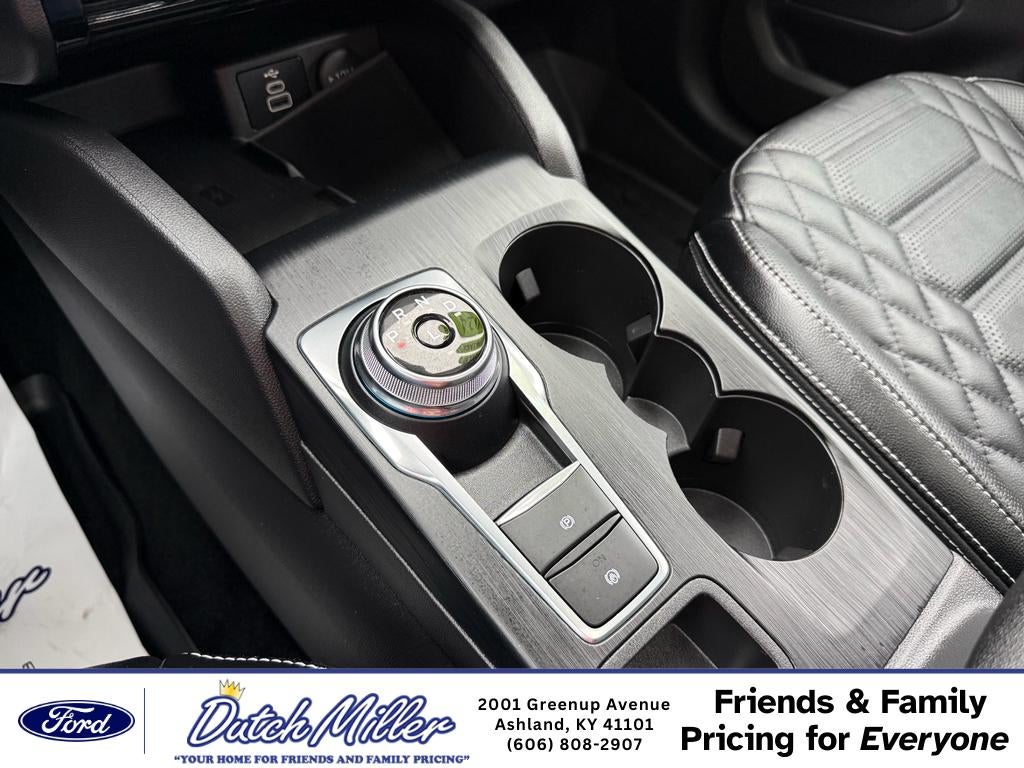 2024 Ford Escape Platinum