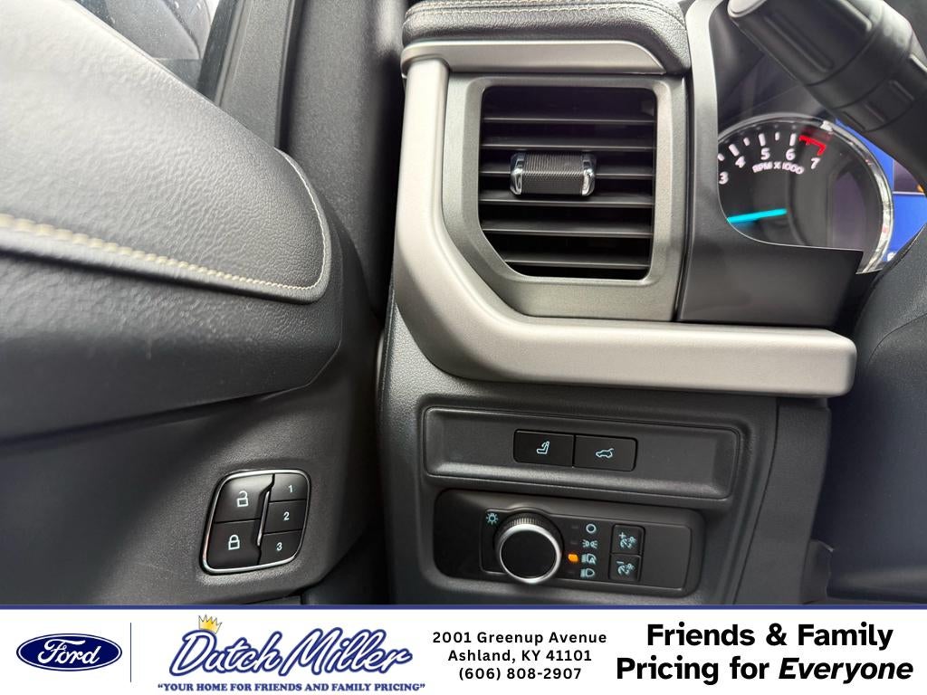 2024 Ford Expedition MAX XLT