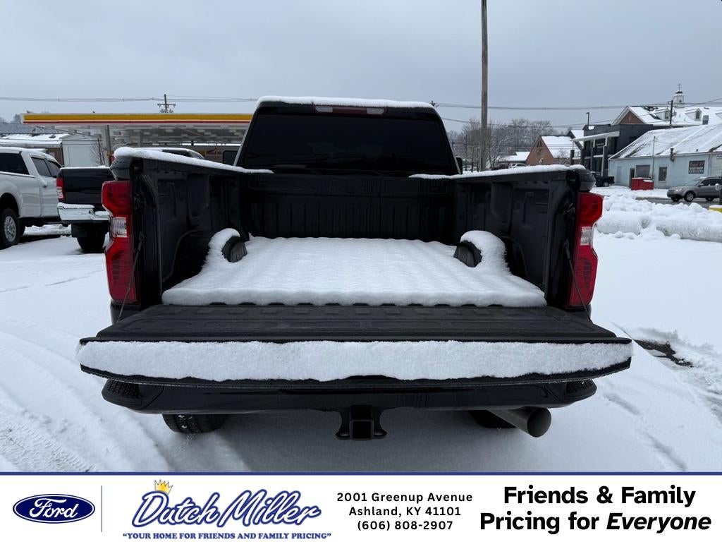 2024 Chevrolet Silverado Custom