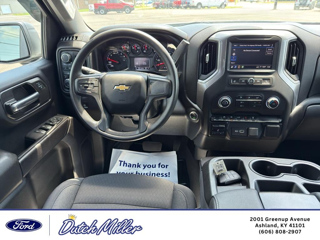 2024 Chevrolet Silverado Custom