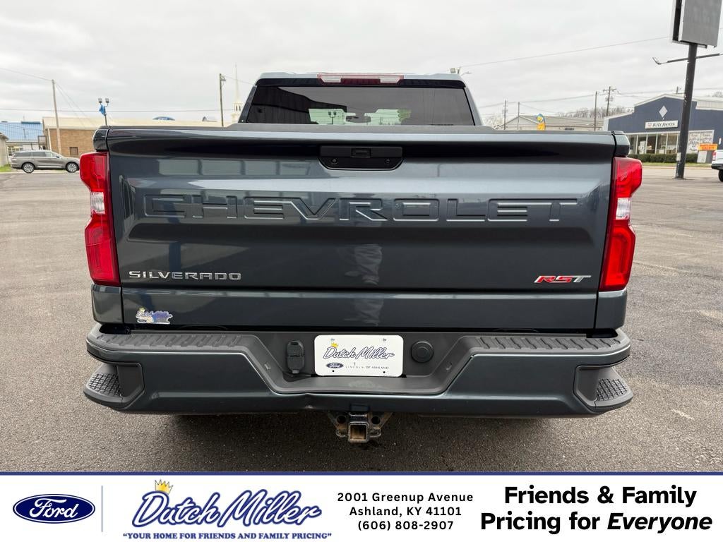 2021 Chevrolet Silverado RST