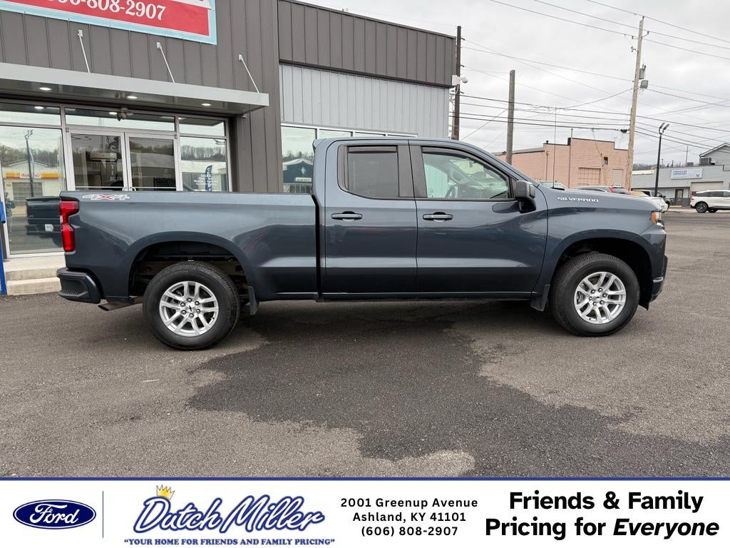 2021 Chevrolet Silverado RST