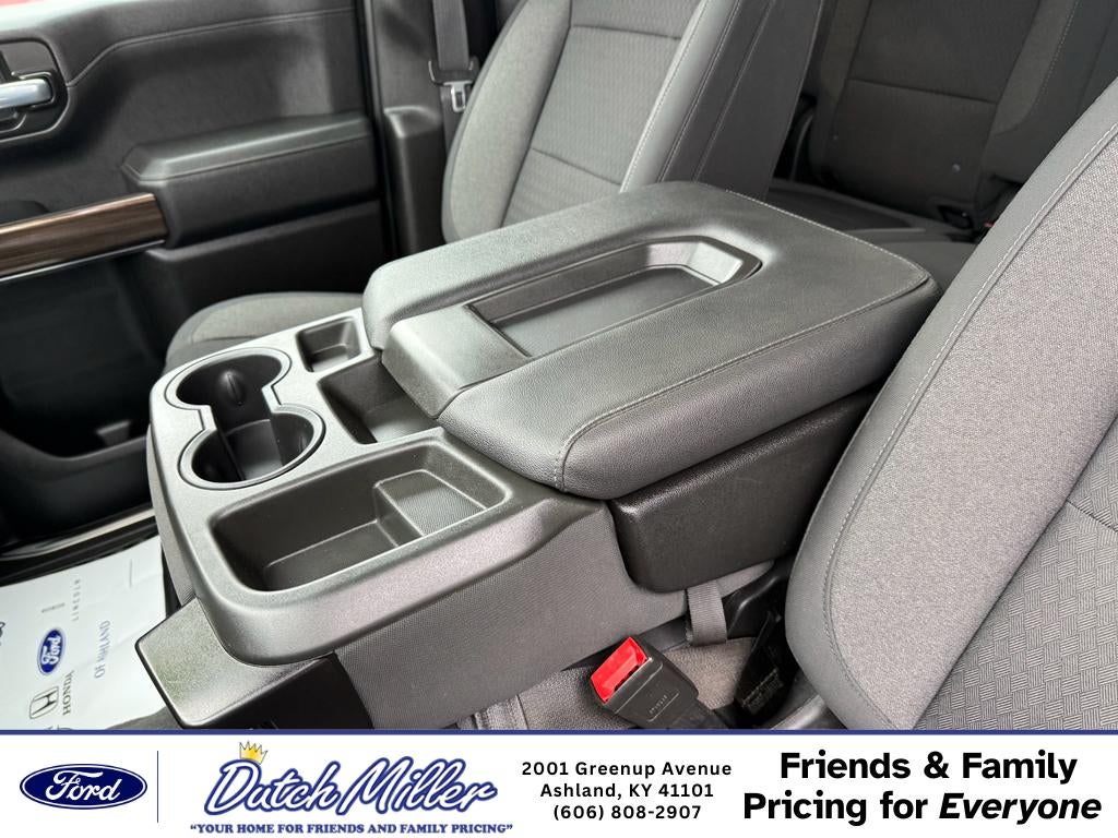 2021 Chevrolet Silverado RST