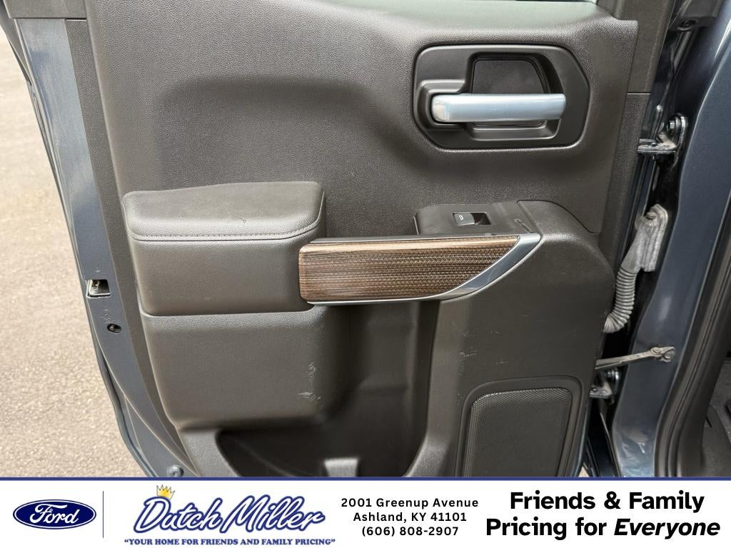 2021 Chevrolet Silverado RST