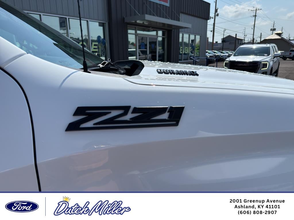 2021 Chevrolet Silverado RST