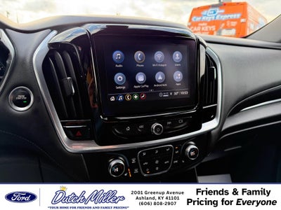 2022 Chevrolet Traverse LT Cloth