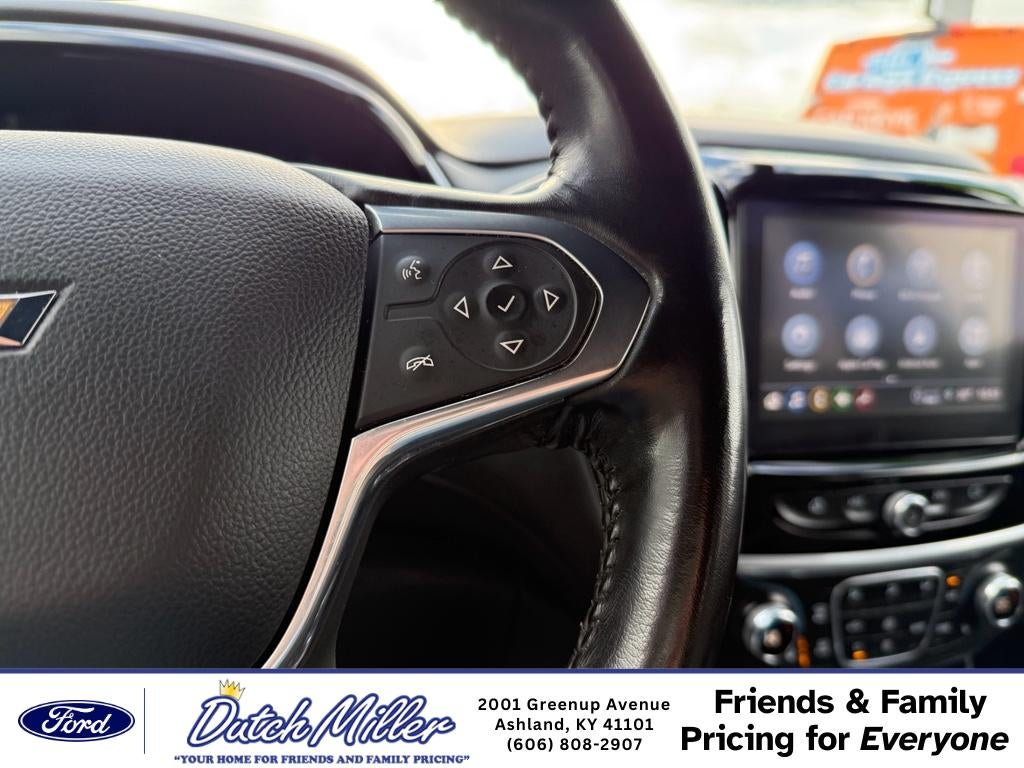 2022 Chevrolet Traverse LT Cloth