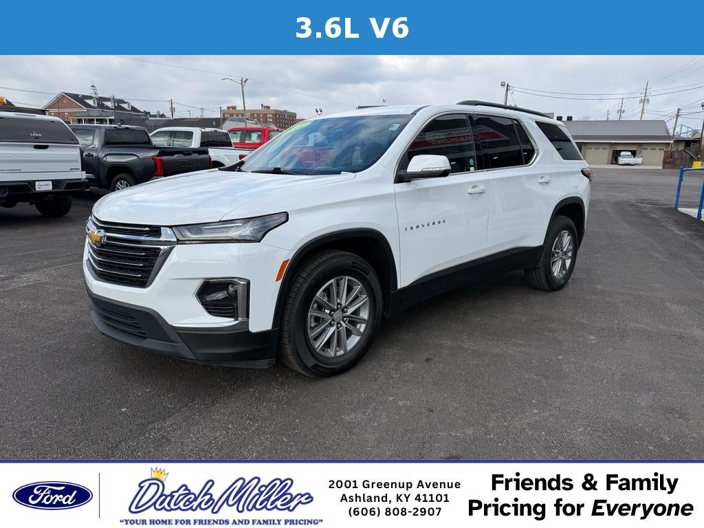 2022 Chevrolet Traverse LT Cloth