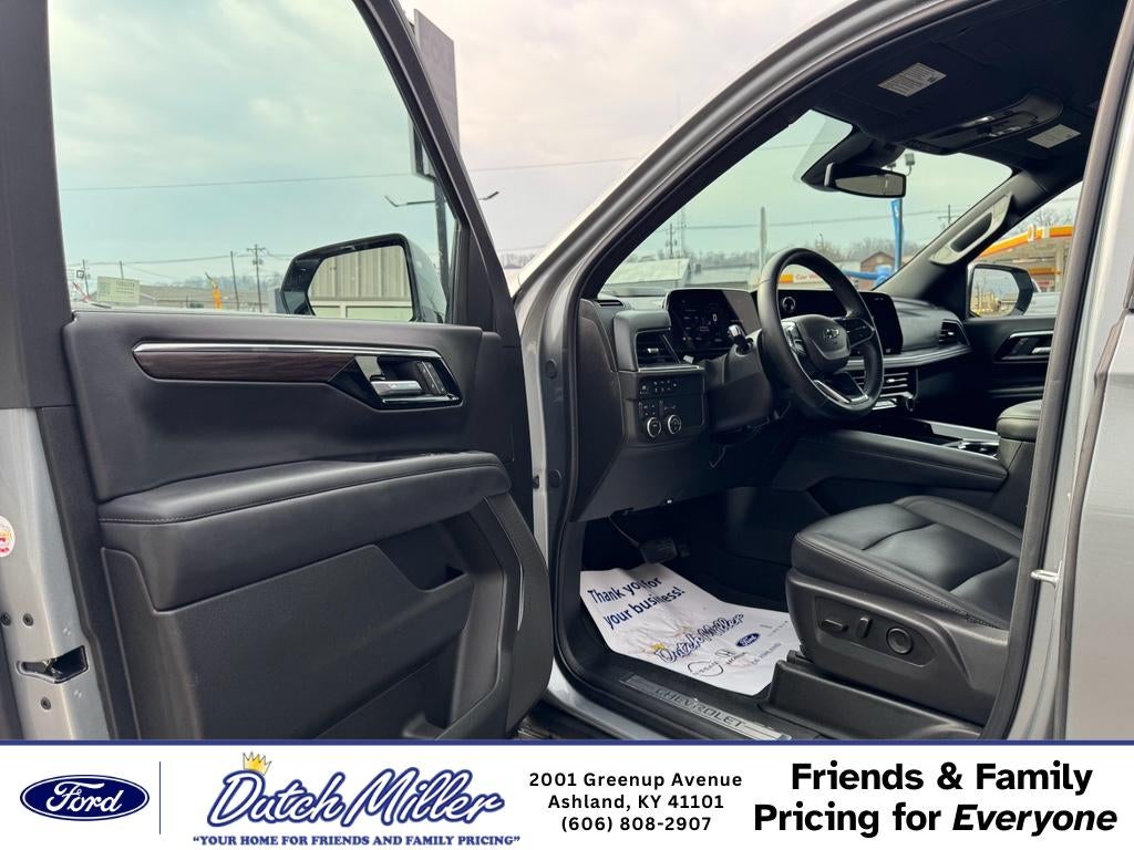 2025 Chevrolet Suburban Z71