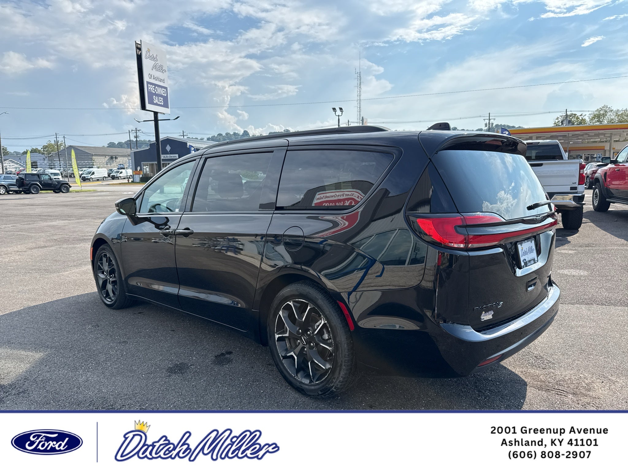 2025 Chrysler Pacifica Limited