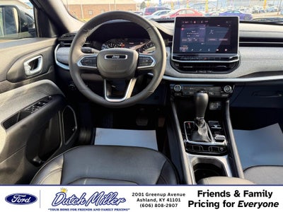 2024 Jeep Compass Latitude Lux