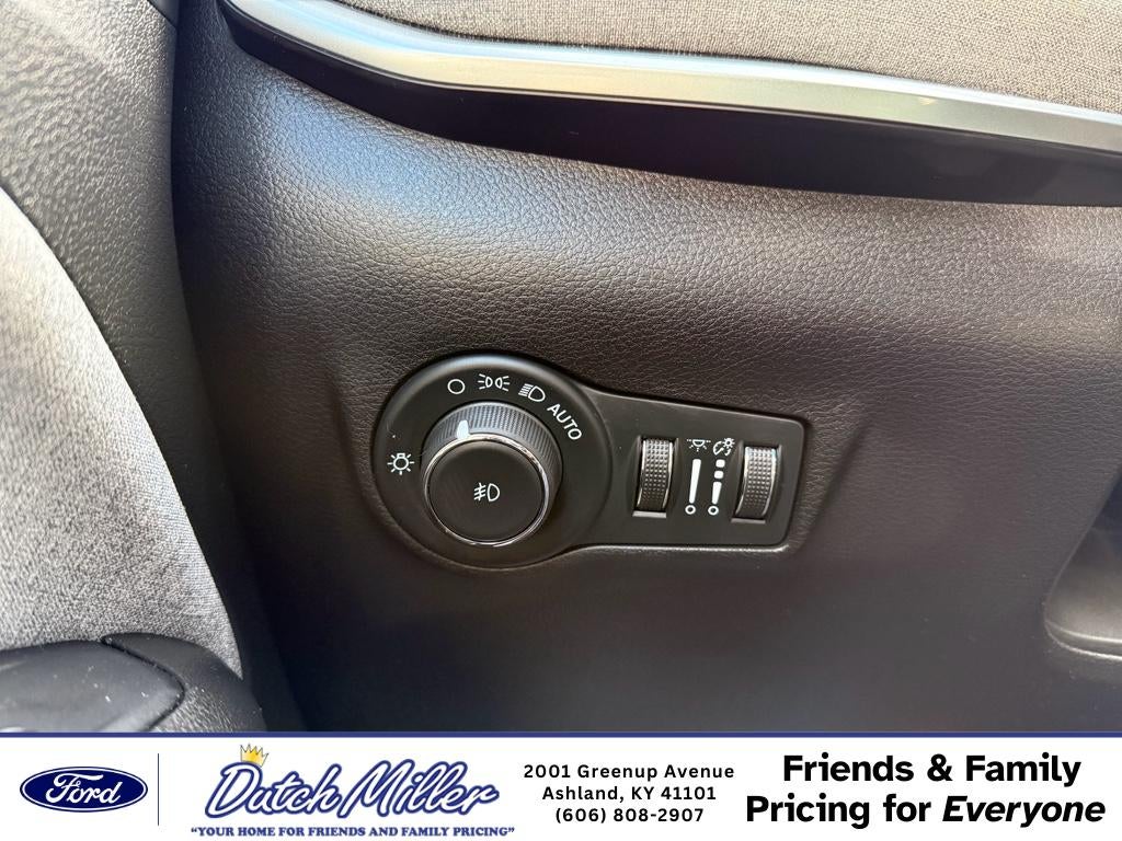 2024 Jeep Compass Latitude Lux