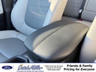 2023 Toyota RAV4 Hybrid Hybrid XLE Premium