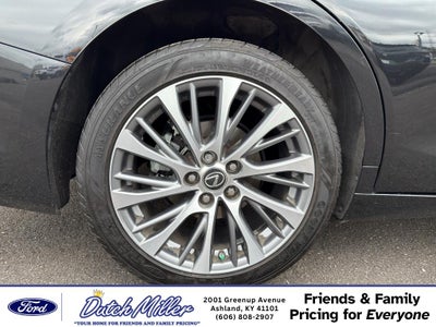 2021 Lexus ES 250 Base