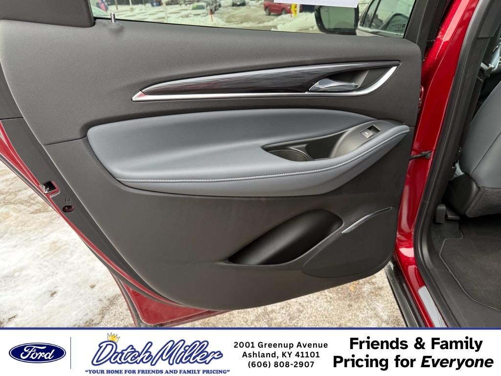 2023 Buick Enclave Premium