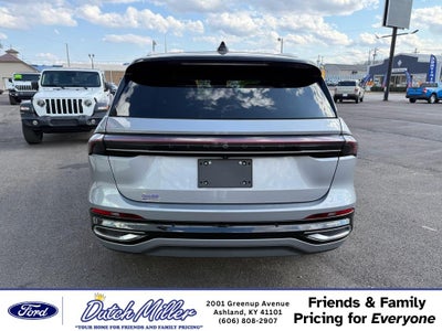 2024 Lincoln Nautilus Reserve