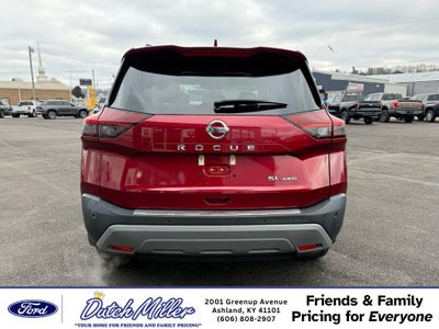 2021 Nissan Rogue SL