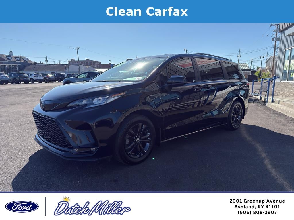 2025 Toyota Sienna XSE