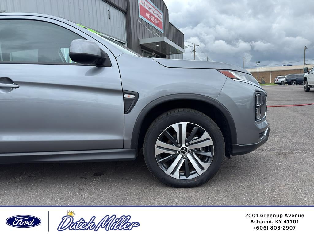 2025 Mitsubishi Outlander Sport SE