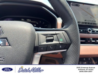 2025 Mitsubishi Outlander SEL