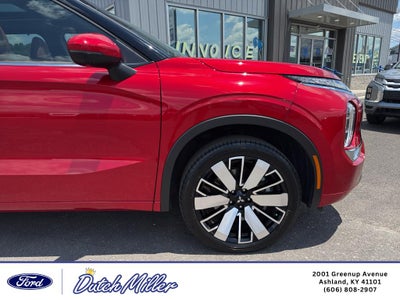 2025 Mitsubishi Outlander SEL