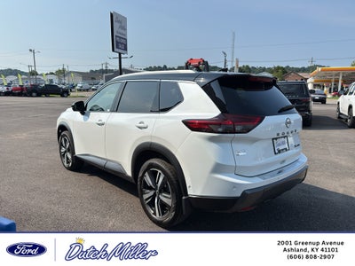 2025 Nissan Rogue SL