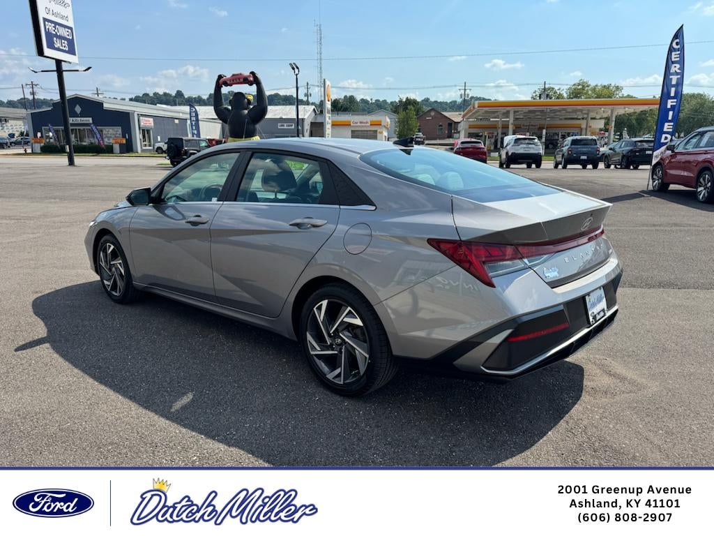 2025 Hyundai Elantra Limited